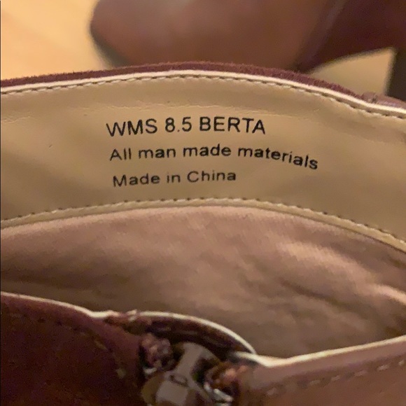 doing a closet clean out - Picture 4 of 4